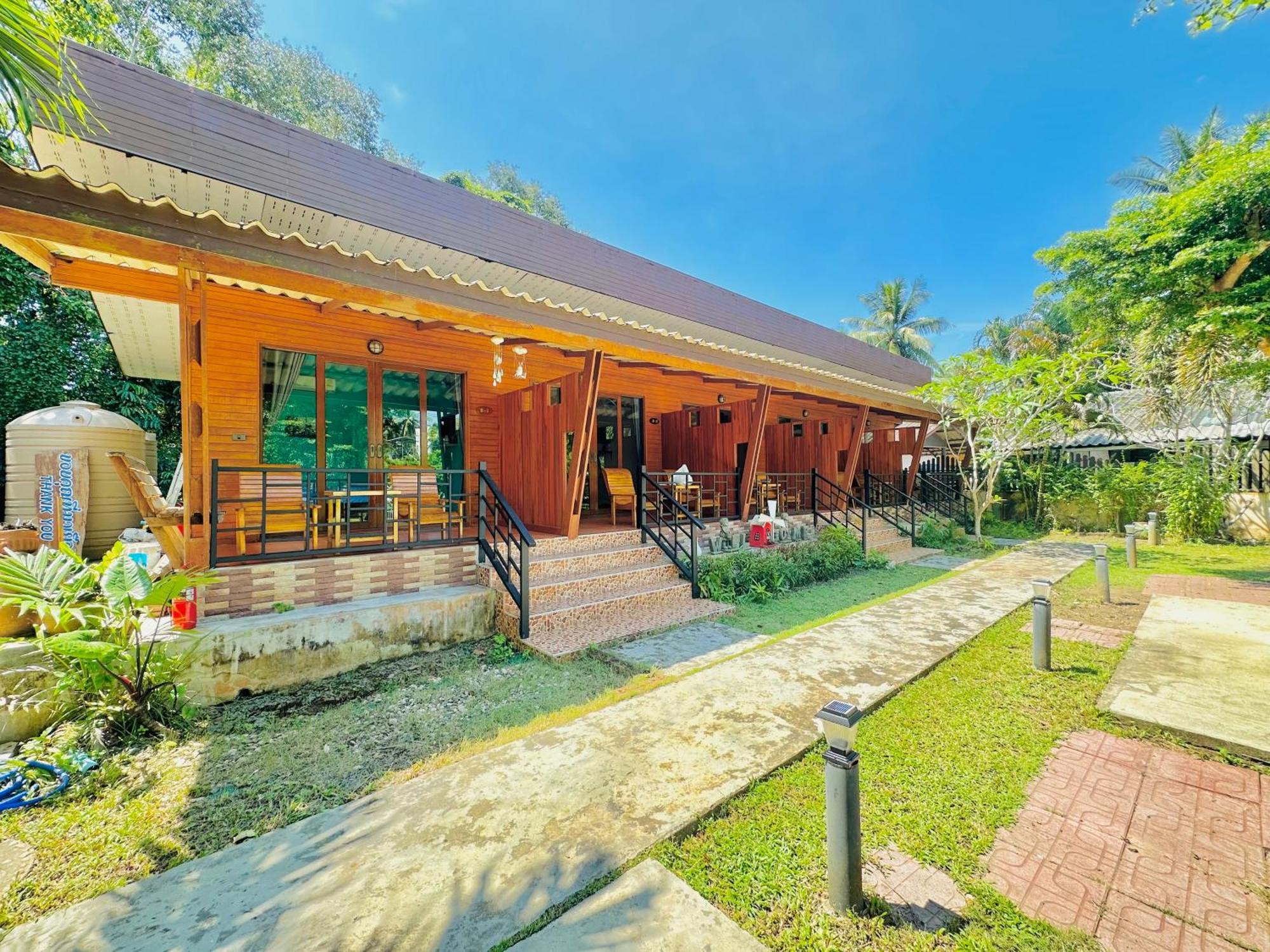 Aow Thai Homestay Ban Hin Dam المظهر الخارجي الصورة